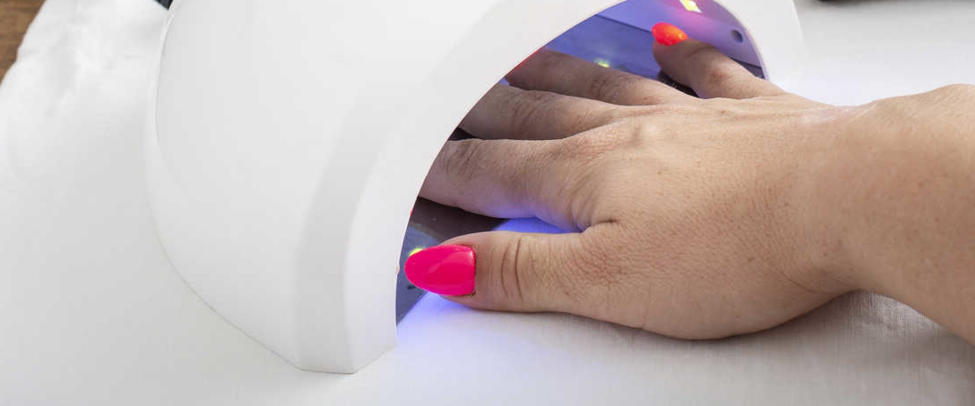 how-much-electricity-does-a-uv-nail-lamp-use-a-comprehensive-guide